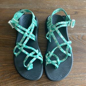 NWOT Chacos womens Z VOLV X2 OUTDOOR SANDALS